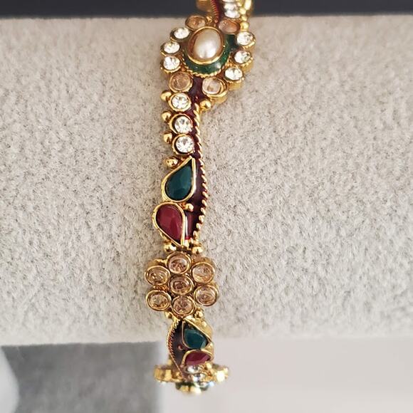 Festive Bangle with Red and Green Stones Clear Rhinestones Faux Pearl Gold‎ Tone - Picture 6 of 12